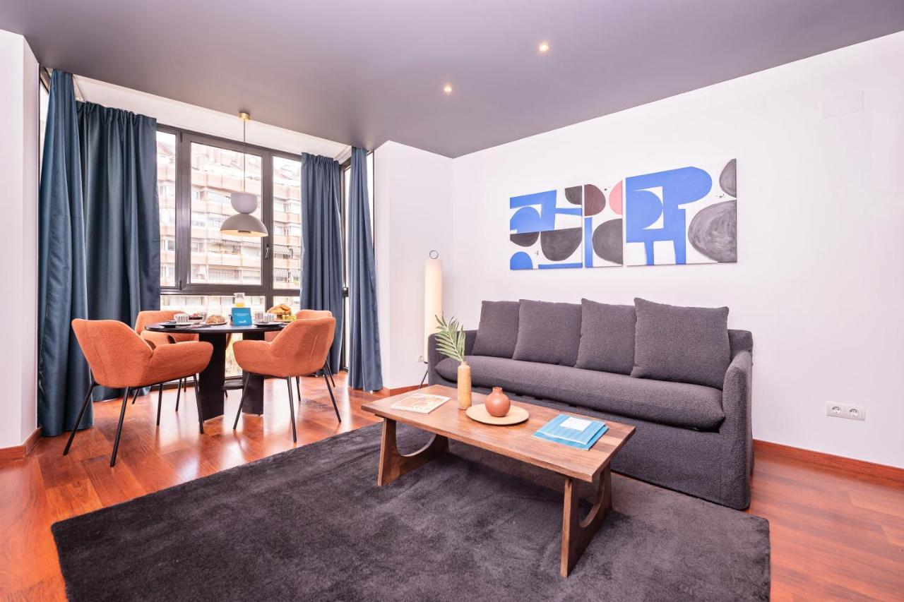 Sweett - Avenida Roma Apartment Barcelona Ngoại thất bức ảnh